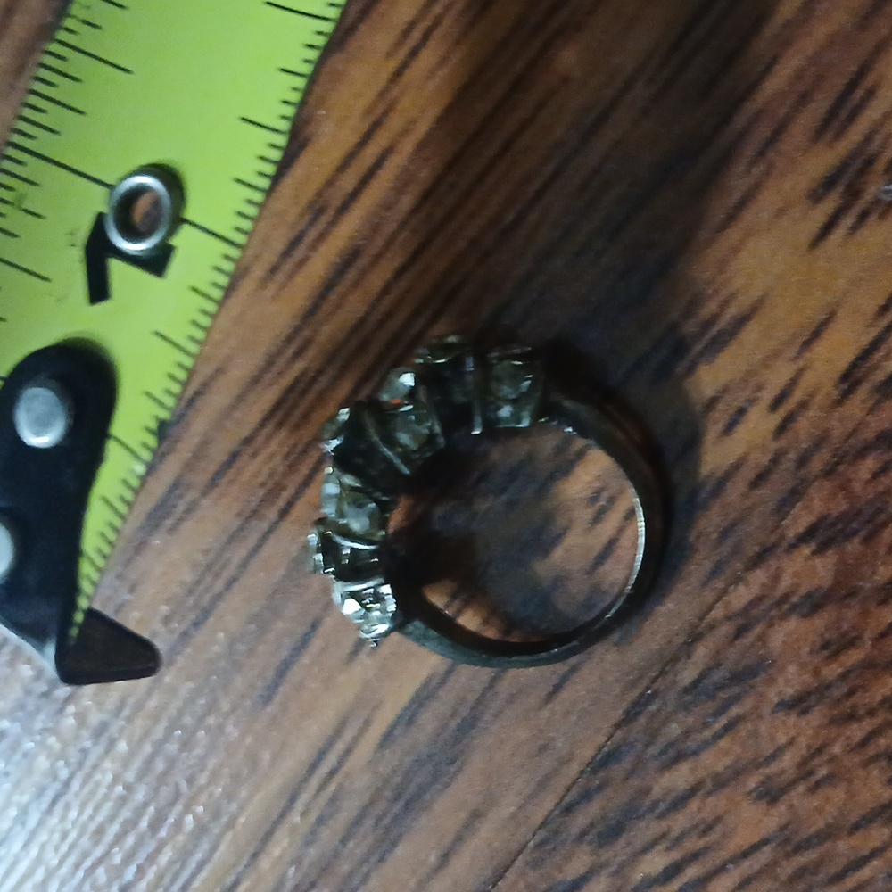 Ring - Picture 6 of 6